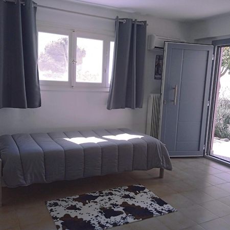 Andros Lighthouse Apartments Mesaria  外观 照片