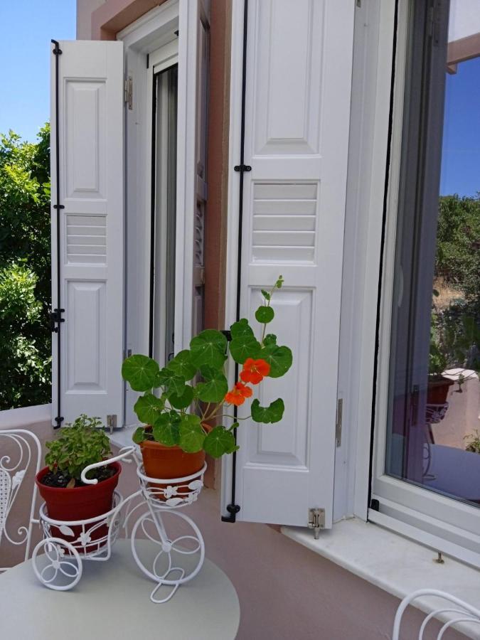 Andros Lighthouse Apartments Mesaria  外观 照片