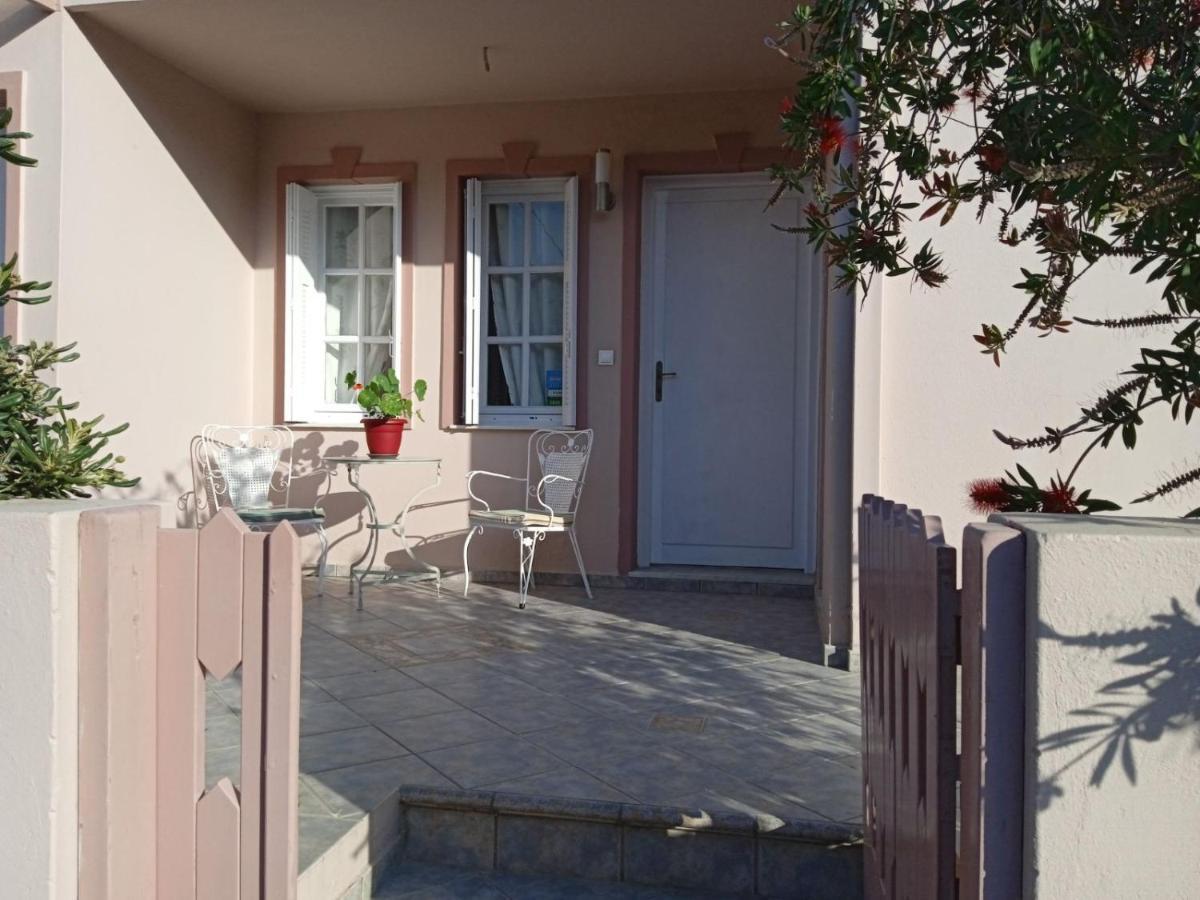Andros Lighthouse Apartments Mesaria  外观 照片
