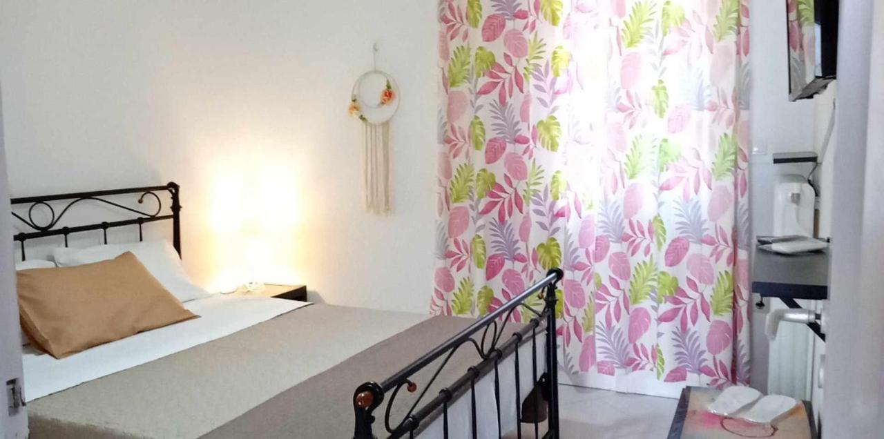 Andros Lighthouse Apartments Mesaria  外观 照片